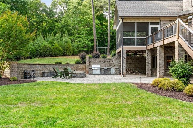 8050 Windswept Drive, Belews Creek, NC 27009