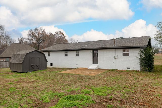 212 BARNES ST, Munford, TN 38058