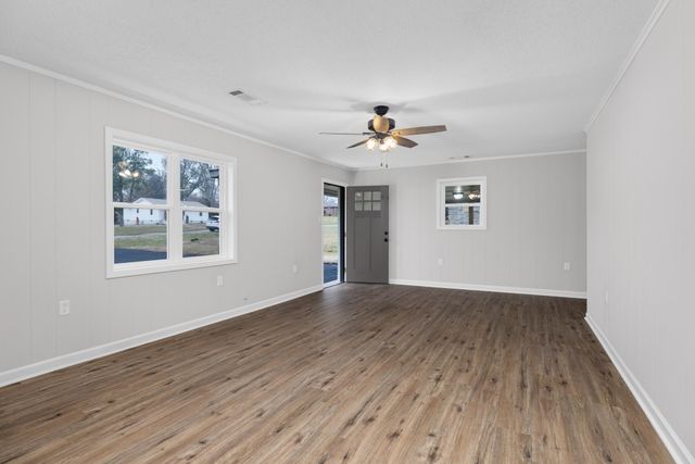 212 BARNES ST, Munford, TN 38058