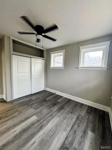 3652 S Compton Avenue, St Louis, MO 63118