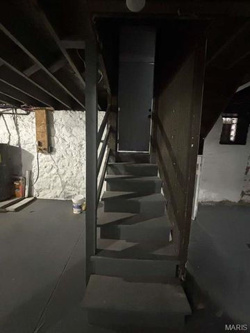 3652 S Compton Avenue, St Louis, MO 63118