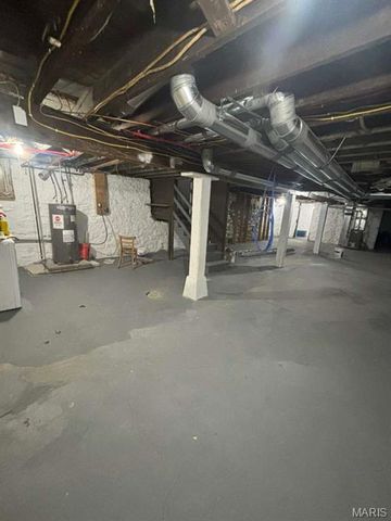 3652 S Compton Avenue, St Louis, MO 63118