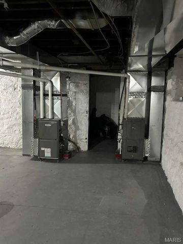 3652 S Compton Avenue, St Louis, MO 63118