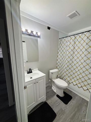 3652 S Compton Avenue, St Louis, MO 63118