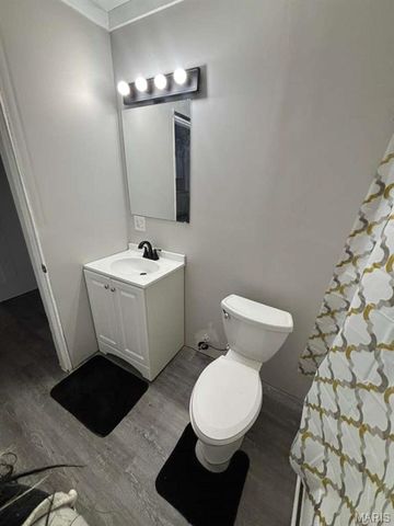 3652 S Compton Avenue, St Louis, MO 63118