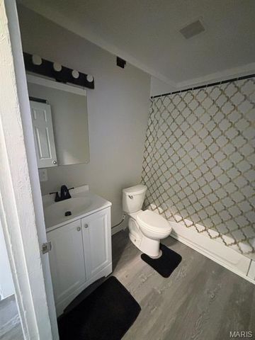 3652 S Compton Avenue, St Louis, MO 63118