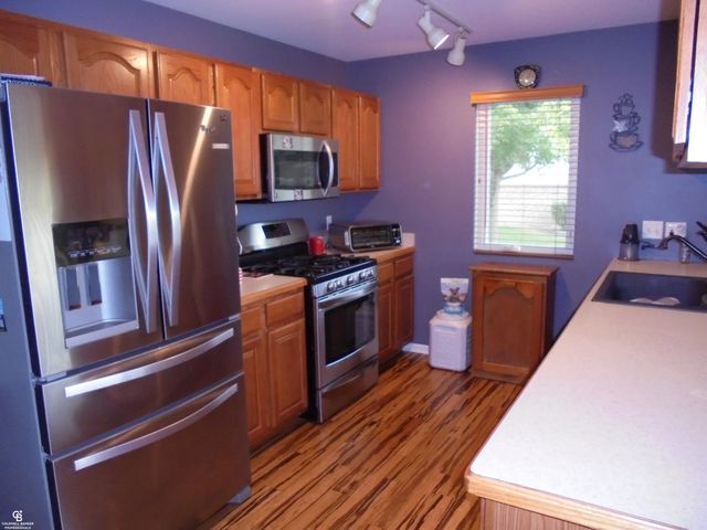 34852 Quail Trail, Richmond, MI 48062