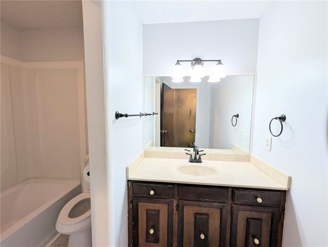 4312 Cottonwood Road, Harrison, AR 72601