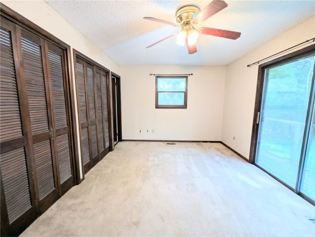 4312 Cottonwood Road, Harrison, AR 72601