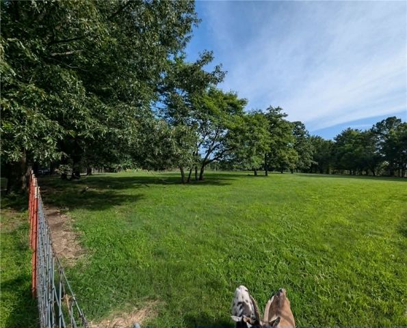4312 Cottonwood Road, Harrison, AR 72601