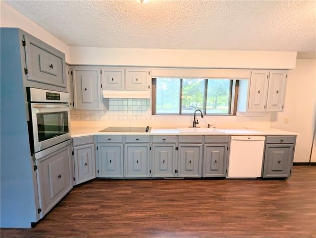4312 Cottonwood Road, Harrison, AR 72601