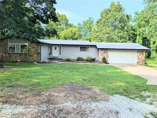 4312 Cottonwood Road, Harrison, AR 72601