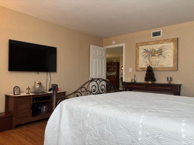 1000 Spanish River Road 3c, Boca Raton, FL 33432