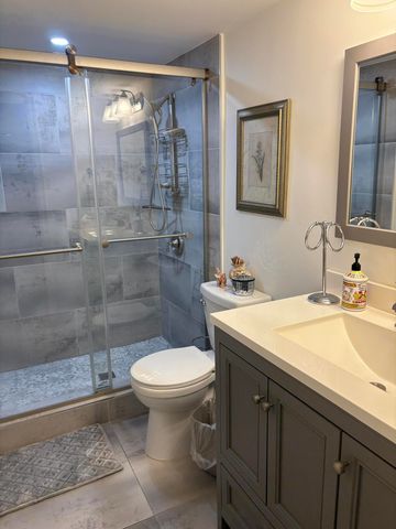 1000 Spanish River Road 3c, Boca Raton, FL 33432