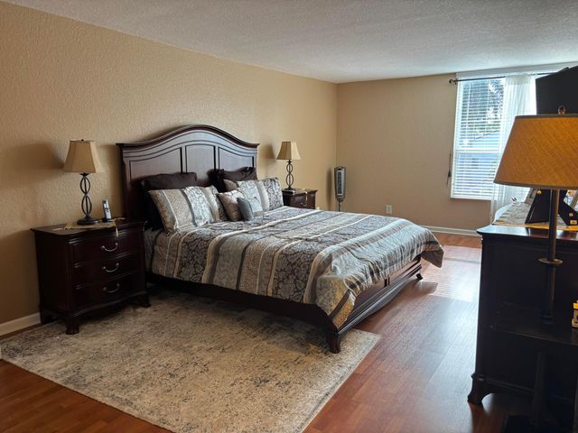 1000 Spanish River Road 3c, Boca Raton, FL 33432
