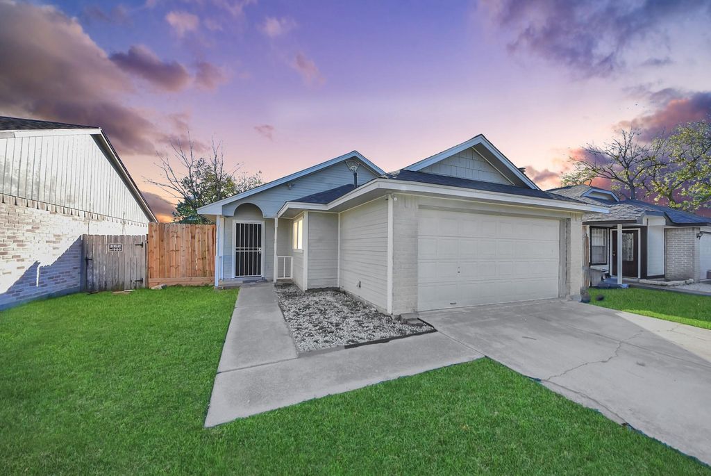 19451 Cypress Cliff Drive, Katy, TX 77449