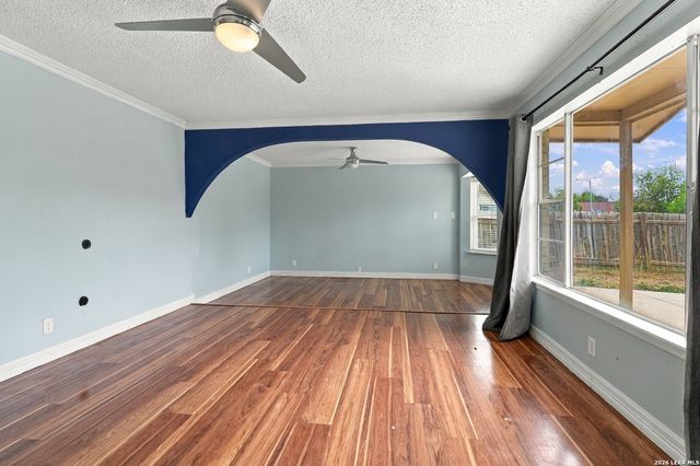 301 ANN DR, Converse, TX 78109