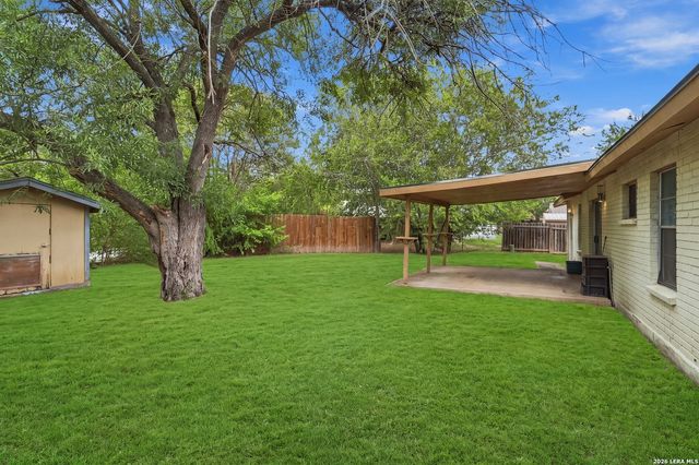 301 ANN DR, Converse, TX 78109