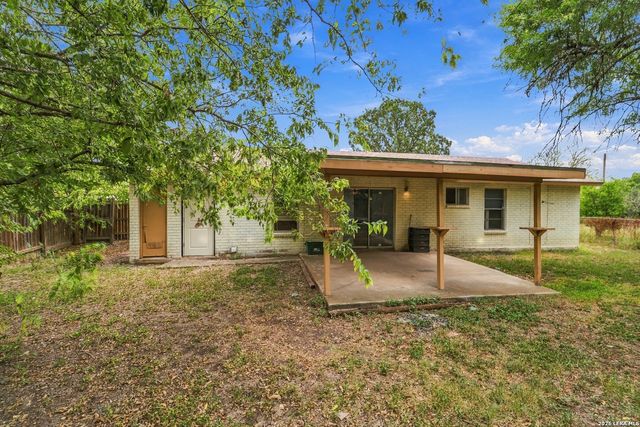 301 ANN DR, Converse, TX 78109