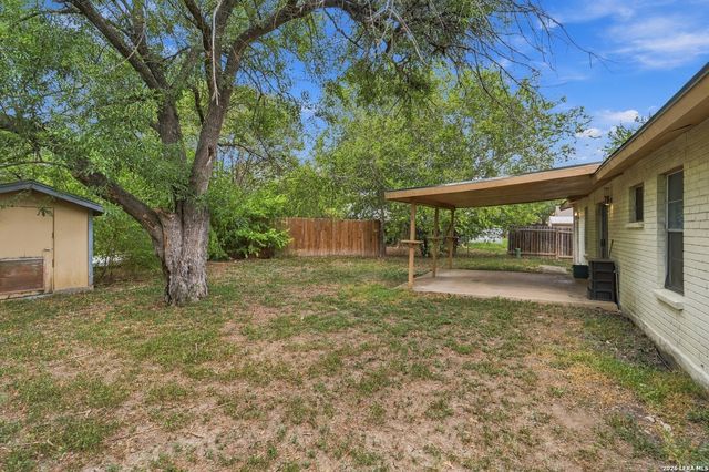 301 ANN DR, Converse, TX 78109