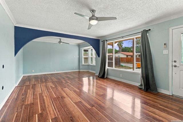 301 ANN DR, Converse, TX 78109