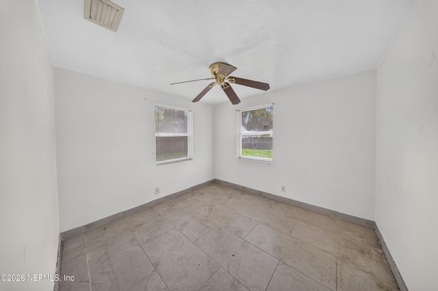 7933 BERRY Avenue, Jacksonville, FL 32211