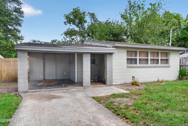 7933 BERRY Avenue, Jacksonville, FL 32211