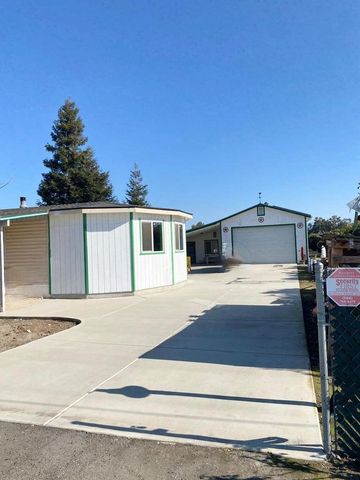 18884 Rd 212, Strathmore, CA 93267