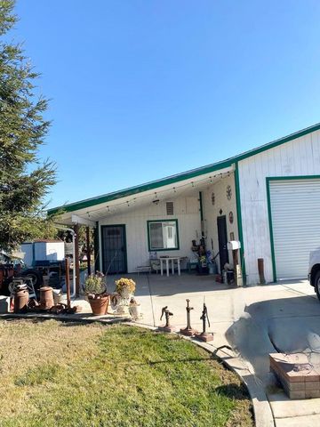 18884 Rd 212, Strathmore, CA 93267