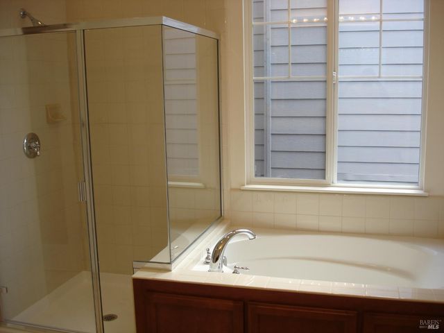 36 Rowe Ranch Dr, Novato, CA 94949