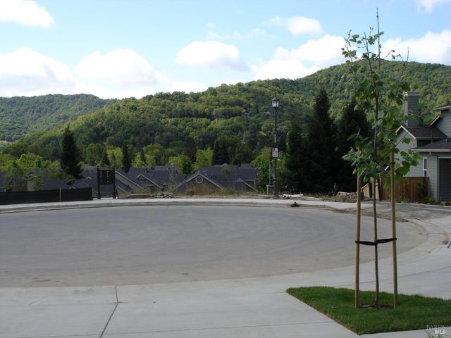 36 Rowe Ranch Dr, Novato, CA 94949