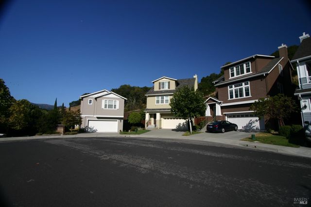 36 Rowe Ranch Dr, Novato, CA 94949