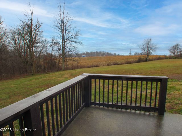 169 Centerview Rough River Ln, Hudson, KY 40145