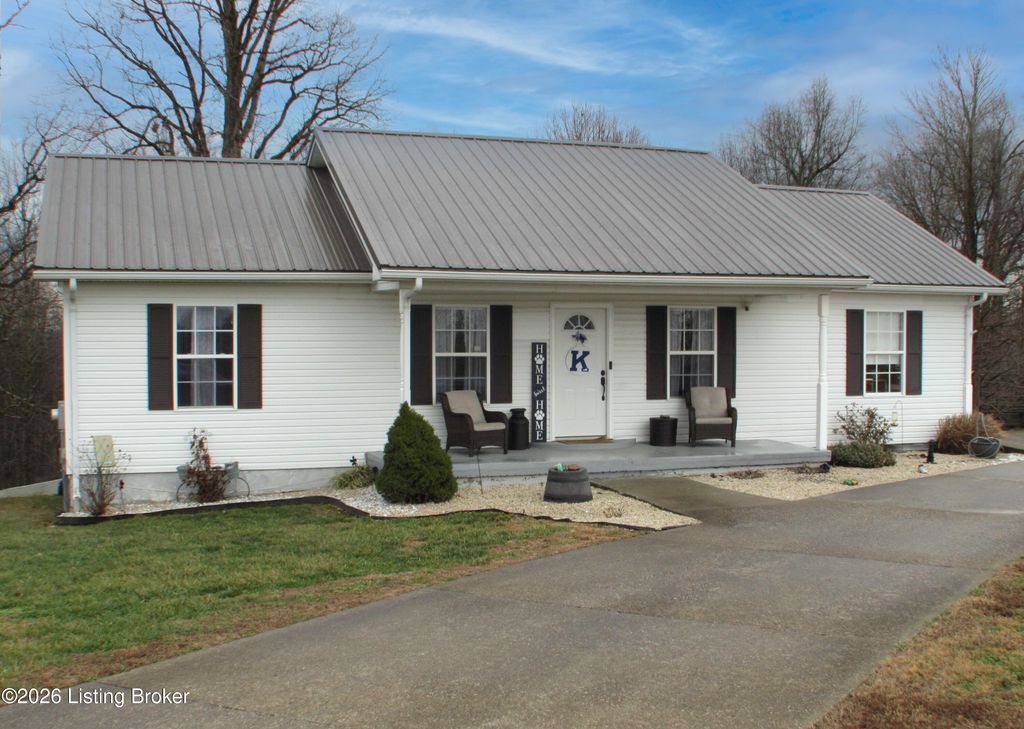 169 Centerview Rough River Ln, Hudson, KY 40145