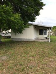 1095 Casey Lane, Okeechobee, FL 34974