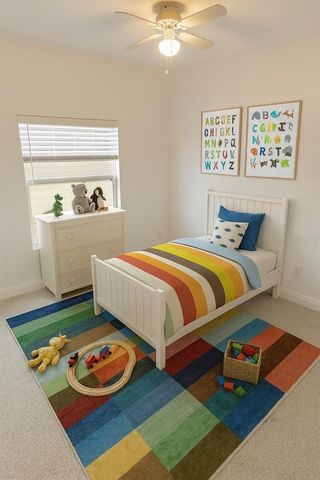 900 E GOTTSCHE AVENUE, Eustis, FL 32726