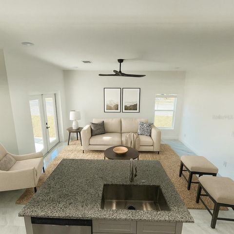 900 E GOTTSCHE AVENUE, Eustis, FL 32726