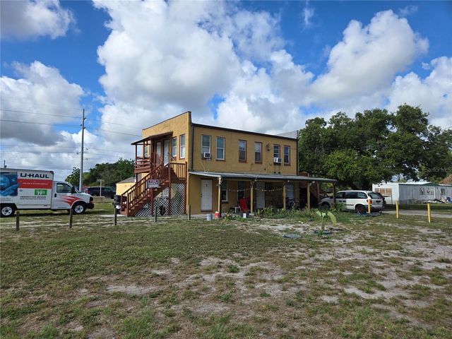 1725 OLD BARTOW ROAD, Lake Wales, FL 33859