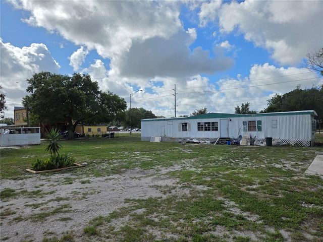 1725 OLD BARTOW ROAD, Lake Wales, FL 33859