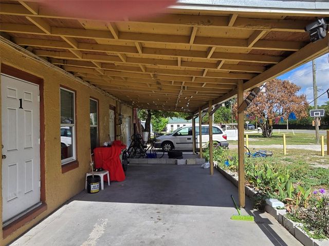 1725 OLD BARTOW ROAD, Lake Wales, FL 33859