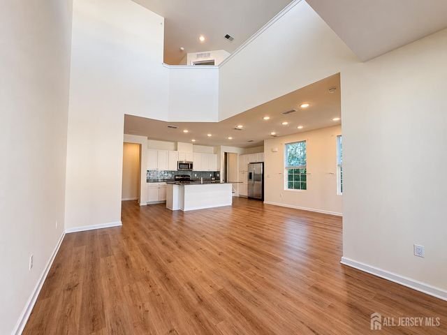 83 Depot Way, Dunellen, NJ 08812