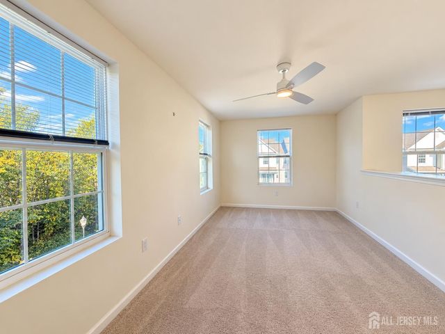 83 Depot Way, Dunellen, NJ 08812