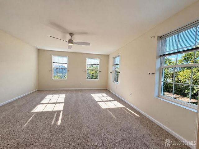 83 Depot Way, Dunellen, NJ 08812