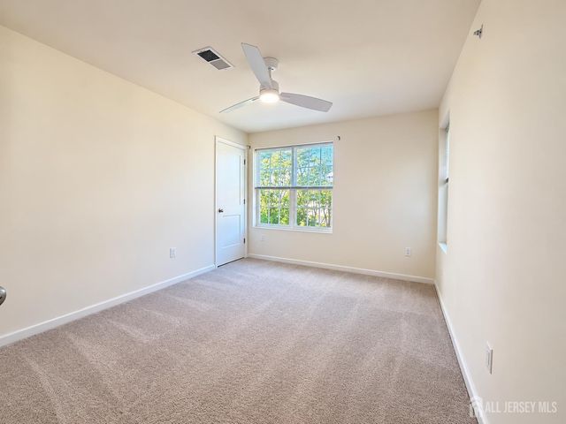 83 Depot Way, Dunellen, NJ 08812