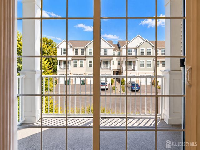 83 Depot Way, Dunellen, NJ 08812