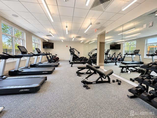 83 Depot Way, Dunellen, NJ 08812
