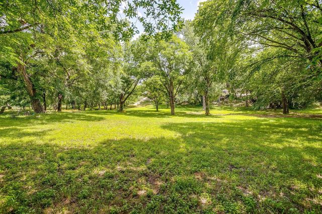 9124 Bontura Road, Granbury, TX 76049