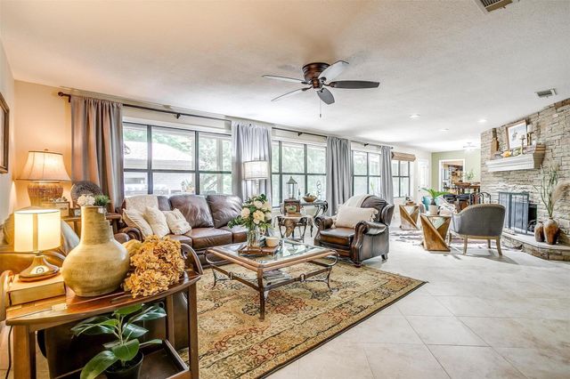 9124 Bontura Road, Granbury, TX 76049