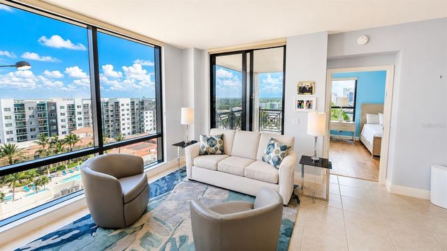 50 CENTRAL AVENUE 11A, Sarasota, FL 34236