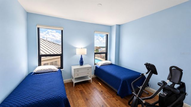 50 CENTRAL AVENUE 11A, Sarasota, FL 34236